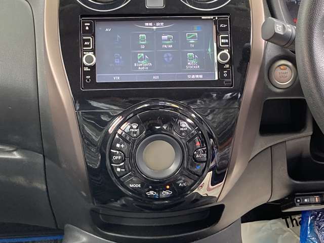 日産 ノート １．２ Ｅ－ＰＯＷＥＲ メダリスト H29年 (九州・沖縄) 99