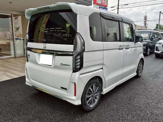 ホンダ Ｎ　ＢＯＸ カスタム ６６０ Ｌ R5年 (九州・沖縄) 99