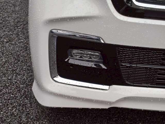 ホンダ Ｎ　ＢＯＸ カスタム ６６０ Ｌ R5年 (九州・沖縄) 99