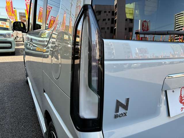 ホンダ Ｎ　ＢＯＸ カスタム ６６０ R8年 (九州・沖縄) 99