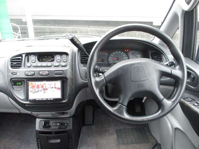 三菱 デリカスペースギア ３．０ シャモニー ハイルーフ ４ＷＤ H14年 (九州・沖縄) 99