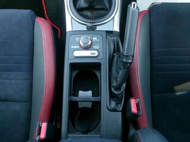 スバル ＷＲＸ　ＳＴＩ ＳＴＩ ２．０ タイプＳ ４ＷＤ H26年 (九州・沖縄) 99