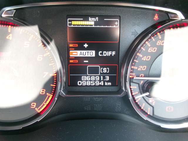 スバル ＷＲＸ　ＳＴＩ ＳＴＩ ２．０ タイプＳ ４ＷＤ H26年 (九州・沖縄) 99
