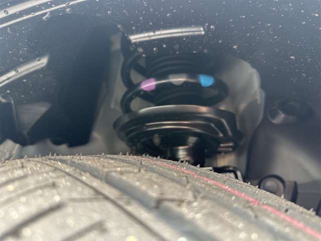 ホンダ フリード　ハイブリッド １．５ Ｅ：ＨＥＶ エアー ＥＸ R8年 (九州・沖縄) 99
