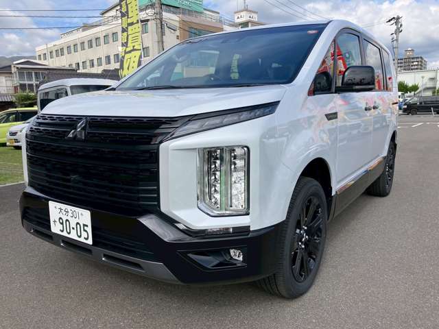 三菱 デリカ　Ｄ：５ ２．２ シャモニー 電動サイドステップ装着車 ディーゼルターボ ４ＷＤ R7年 (九州・沖縄) 99
