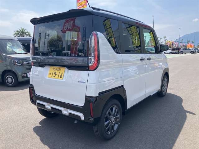 三菱 デリカ　ミニ ６６０ Ｔ プレミアム ４ＷＤ R7年 (九州・沖縄) 99