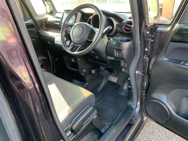 ホンダ Ｎ　ＢＯＸ＋ ６６０ カスタムＧ Ｌパッケージ H28年 (九州・沖縄) 99