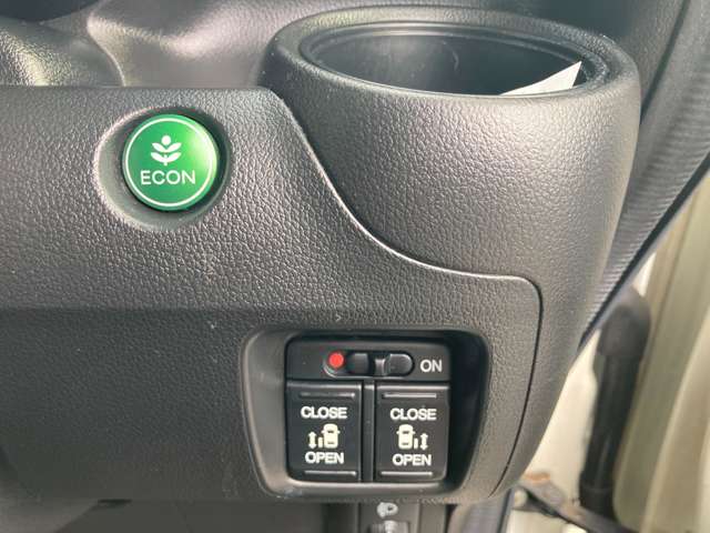 ホンダ Ｎ　ＢＯＸ ６６０ Ｇ ＳＳパッケージ H27年 (九州・沖縄) 99