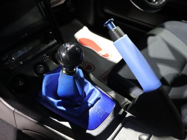 日産 シルビア ２．０ スペックＲ H13年 (関東) 99