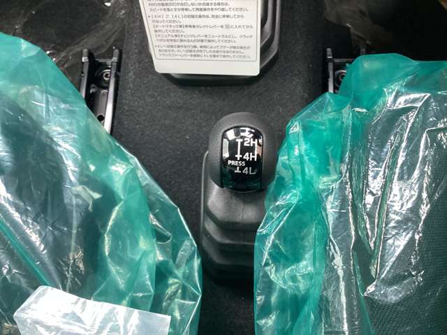 スズキ ジムニー　ノマド １．５ ＦＣ ４ＷＤ R8年 (関東) 99