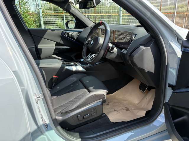 ＢＭＷ Ｘ３ Ｍ５０ Ｘドライブ ４ＷＤ R7年 (関東) 99