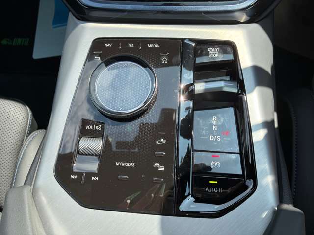 ＢＭＷ Ｘ３ Ｍ５０ Ｘドライブ ４ＷＤ R7年 (関東) 99