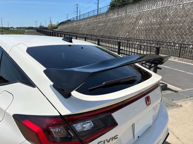 ホンダ シビック ２．０ レーシングブラックパッケージ R8年 (関東) 99