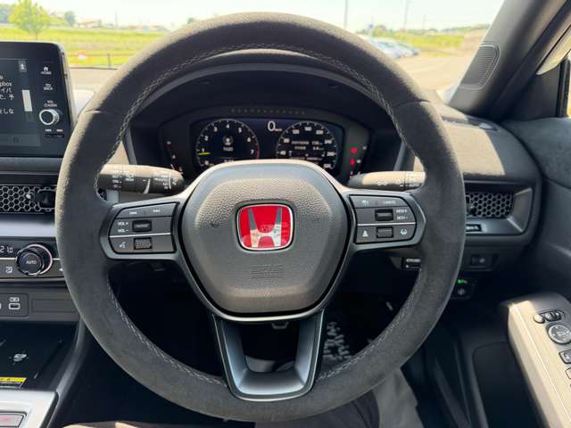 ホンダ シビック ２．０ レーシングブラックパッケージ R8年 (関東) 99