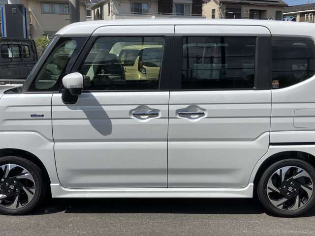 スズキ スペーシア ６６０ カスタム ハイブリッド ＸＳ R8年 (関東) 99