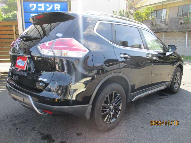 日産 エクストレイル ２．０ ２０ＸＴ ブラック エクストリーマーＸ エマージェンシーブレーキパッケージ ２列車 ４ＷＤ H28年 (九州・沖縄) 99