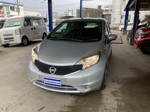 日産 ノート １．２ Ｘ ＤＩＧ－Ｓ H28年 (九州・沖縄) 99