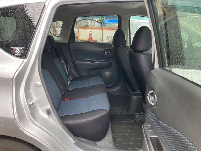 日産 ノート １．２ Ｘ ＤＩＧ－Ｓ H28年 (九州・沖縄) 99
