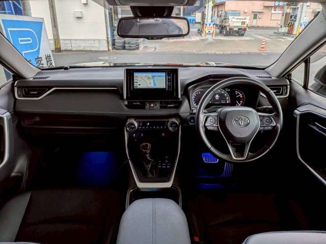 トヨタ ＲＡＶ４ ２．０ Ｇ ４ＷＤ R2年 (九州・沖縄) 99