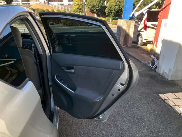 トヨタ プリウス １．８ Ｓ H23年 (九州・沖縄) 99