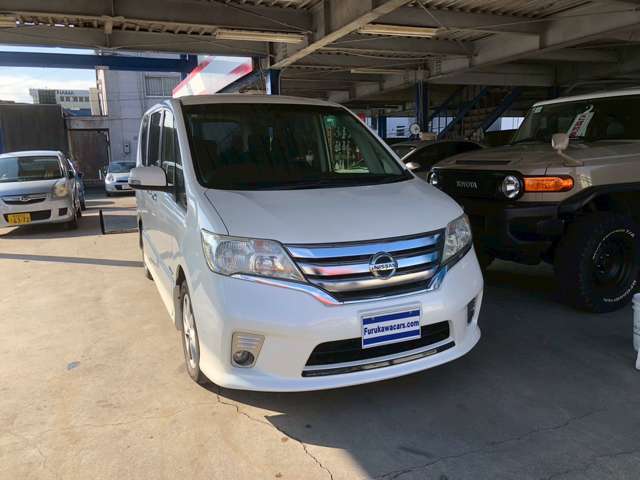 日産 セレナ ２．０ ハイウェイスター Ｓ－ＨＹＢＲＩＤ Ｖセレクション H25年 (九州・沖縄) 99