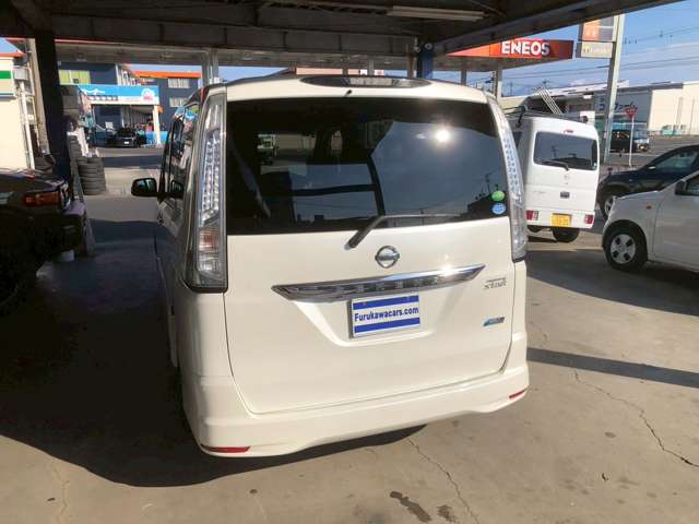 日産 セレナ ２．０ ハイウェイスター Ｓ－ＨＹＢＲＩＤ Ｖセレクション H25年 (九州・沖縄) 99