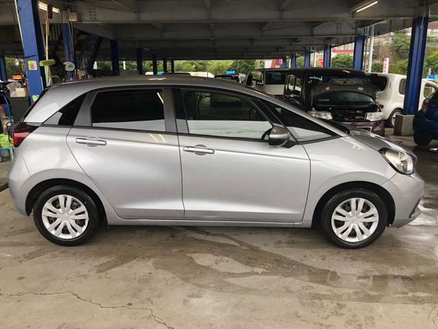 ホンダ フィット １．３ ベーシック R4年 (九州・沖縄) 99
