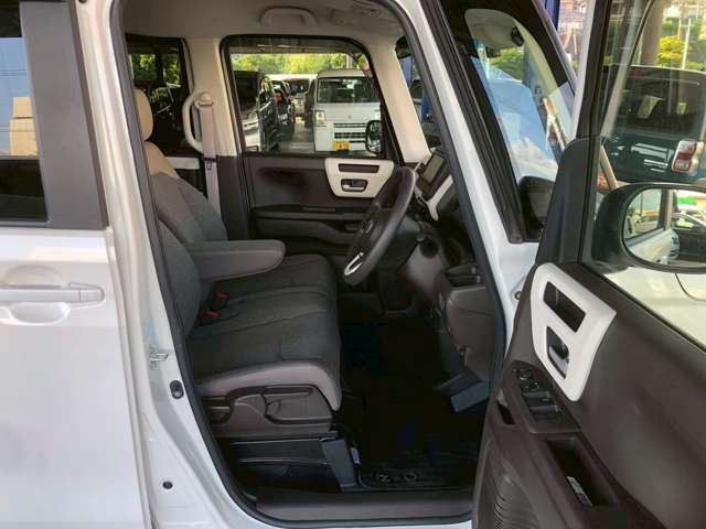 ホンダ Ｎ　ＢＯＸ ６６０ Ｌ スロープ R4年 (九州・沖縄) 99