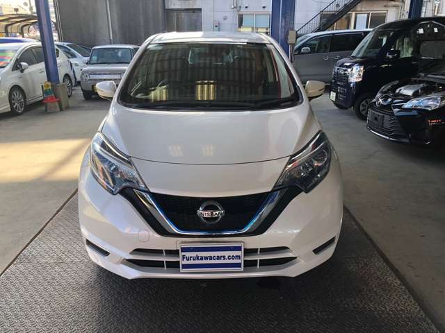 日産 ノート １．２ Ｅ－ＰＯＷＥＲ Ｘ H29年 (九州・沖縄) 99