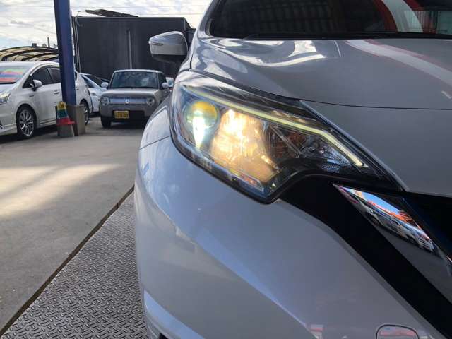 日産 ノート １．２ Ｅ－ＰＯＷＥＲ Ｘ H29年 (九州・沖縄) 99