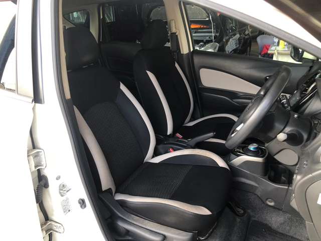 日産 ノート １．２ Ｅ－ＰＯＷＥＲ Ｘ H29年 (九州・沖縄) 99