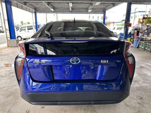 トヨタ プリウス １．８ Ａ H29年 (九州・沖縄) 99