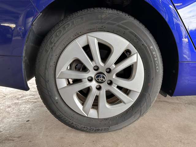 トヨタ プリウス １．８ Ａ H29年 (九州・沖縄) 99