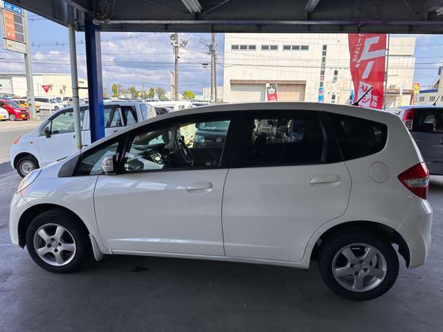 ホンダ フィット １．３ Ｇ H23年 (九州・沖縄) 99