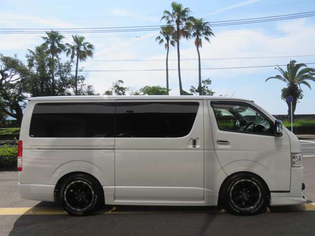 トヨタ ハイエースバン ２．８ スーパーＧＬ ロング ディーゼルターボ R2年 (九州・沖縄) 99