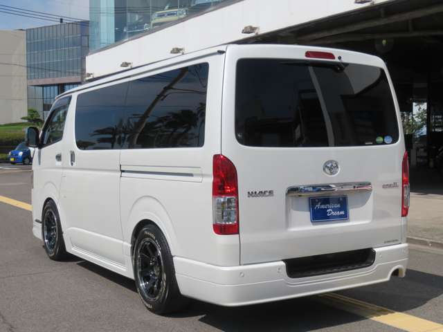 トヨタ ハイエースバン ２．８ スーパーＧＬ ロング ディーゼルターボ R2年 (九州・沖縄) 99