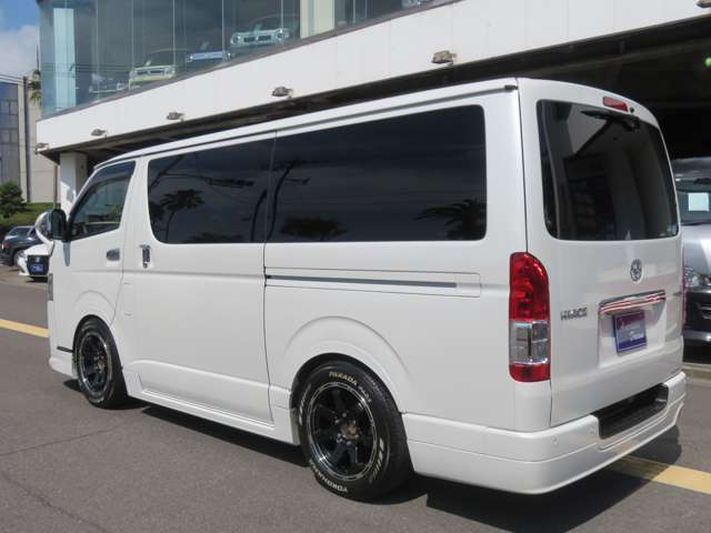 トヨタ ハイエースバン ２．８ スーパーＧＬ ロング ディーゼルターボ R2年 (九州・沖縄) 99