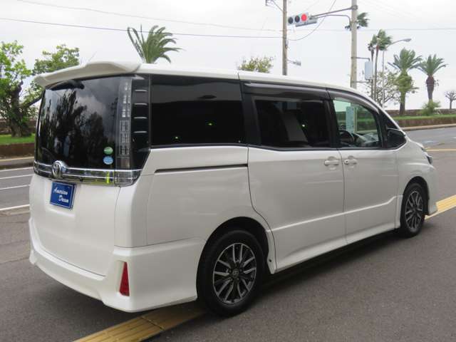 トヨタ ヴォクシー ２．０ ＺＳ H26年 (九州・沖縄) 99
