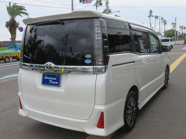 トヨタ ヴォクシー ２．０ ＺＳ H26年 (九州・沖縄) 99