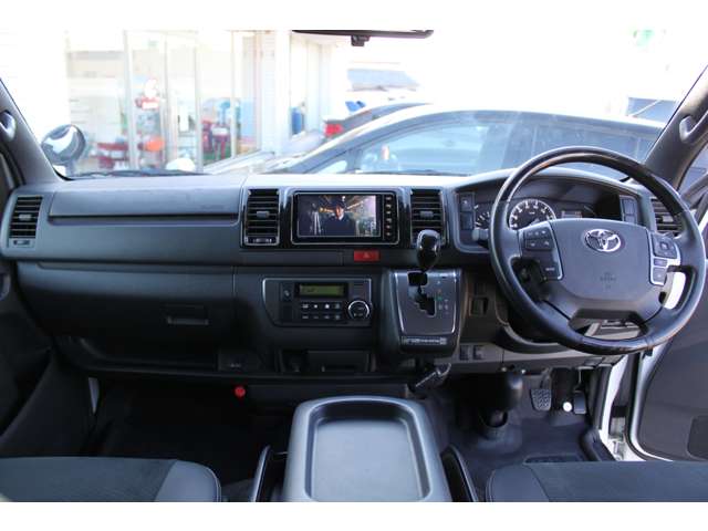 トヨタ ハイエースバン ２．８ スーパーＧＬ ダークプライムＩＩ ロングボディ ディーゼルターボ R3年 (東海) 99