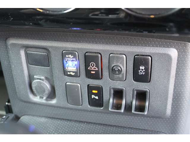 トヨタ ＦＪ　クルーザー ４．０ オフロードパッケージ ４ＷＤ H27年 (東海) 99