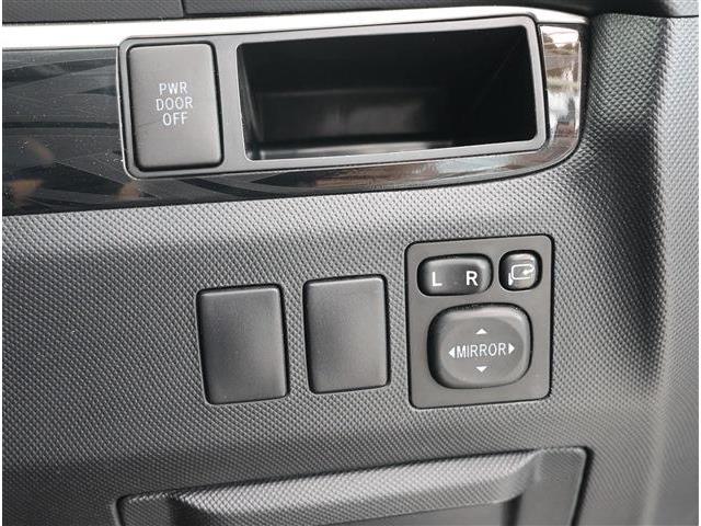 トヨタ エスティマ ２．４ アエラス プレミアム エディション H25年 (東海) 99