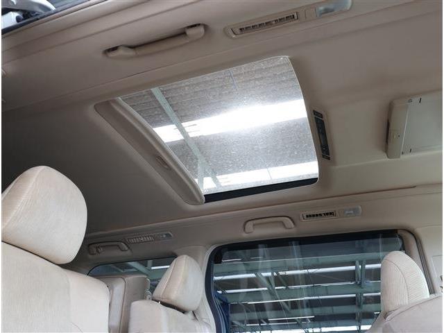 トヨタ アルファード　ハイブリッド ２．４ Ｘ ４ＷＤ H25年 (東海) 99