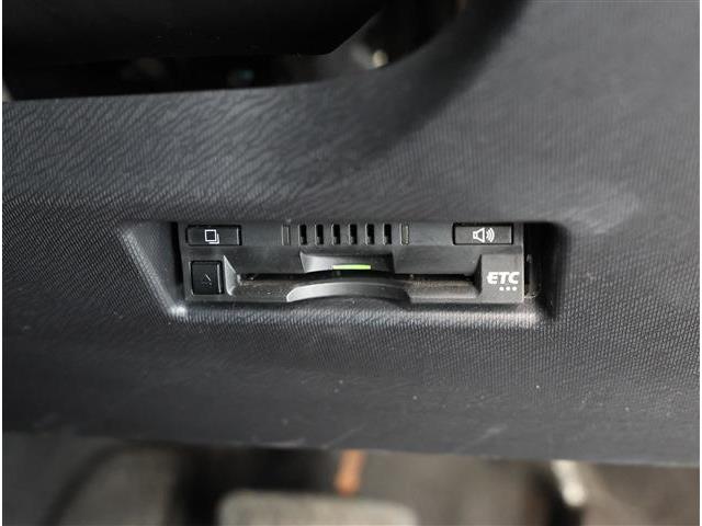 トヨタ アクア １．５ Ｓ スタイルブラック R1年 (東海) 99