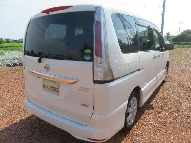 日産 セレナ ２．０ ハイウェイスター Ｖセレクション H24年 (東海) 99