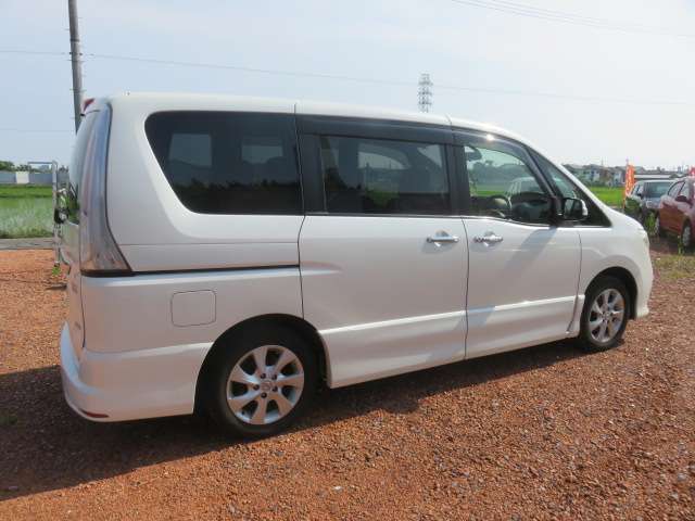 日産 セレナ ２．０ ハイウェイスター Ｖセレクション H24年 (東海) 99
