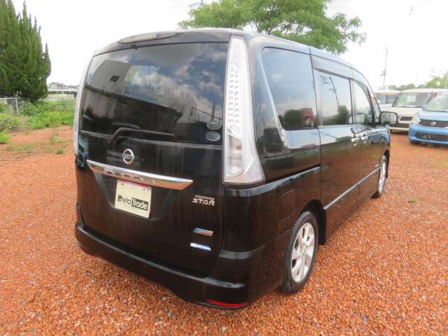 日産 セレナ ２．０ ハイウェイスター Ｓ－ＨＹＢＲＩＤ H25年 (東海) 99