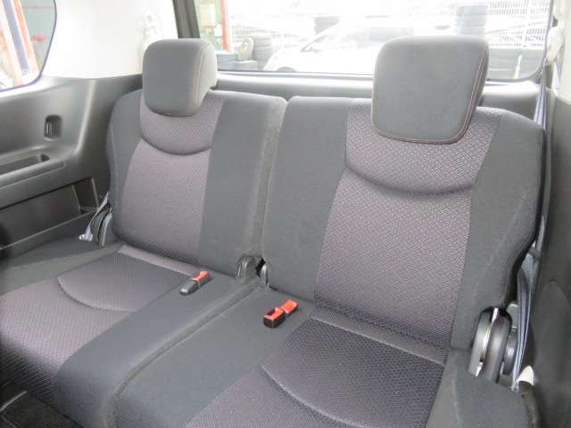 日産 セレナ ２．０ ハイウェイスター Ｓ－ＨＹＢＲＩＤ H25年 (東海) 99