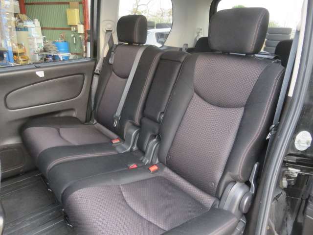 日産 セレナ ２．０ ハイウェイスター Ｓ－ＨＹＢＲＩＤ H24年 (東海) 99