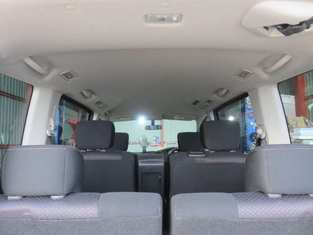 日産 セレナ ２．０ ハイウェイスター Ｓ－ＨＹＢＲＩＤ H24年 (東海) 99